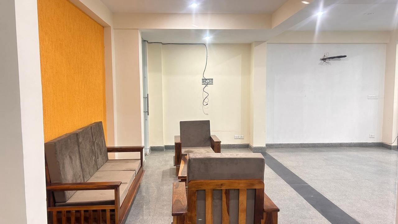 Lime Tree Service Apartment - Medanta Medicity, Gurgaon Esterno foto