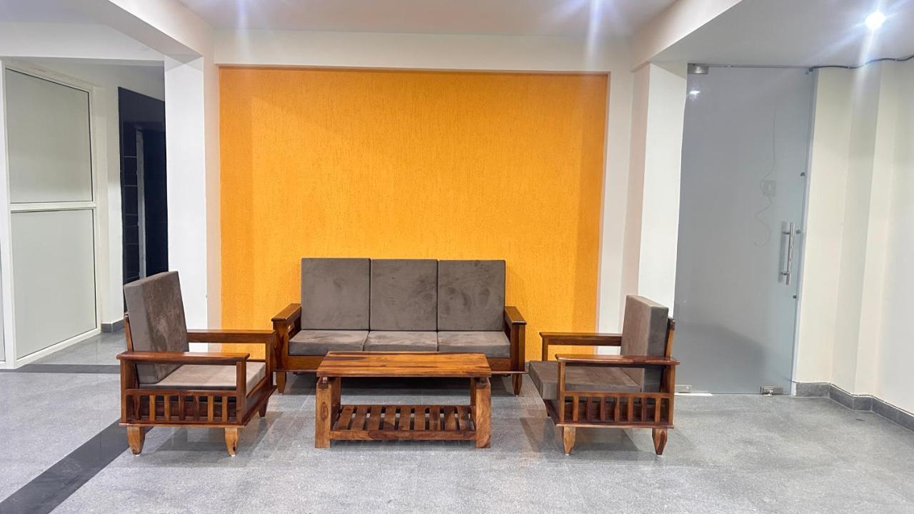 Lime Tree Service Apartment - Medanta Medicity, Gurgaon Esterno foto